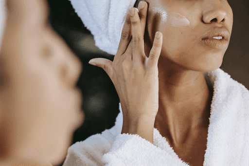 5 foods that do or don’t cause acne on your skin - Nectar Beauty Hub