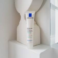 La Roche Posay Effaclar Duo+M Triple Correction Anti - Blemish Treatment 15ML