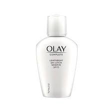 Olay Complete Lightweight Day Lotion SPF 15 100ml | Daily Moisturiser with UV Protection